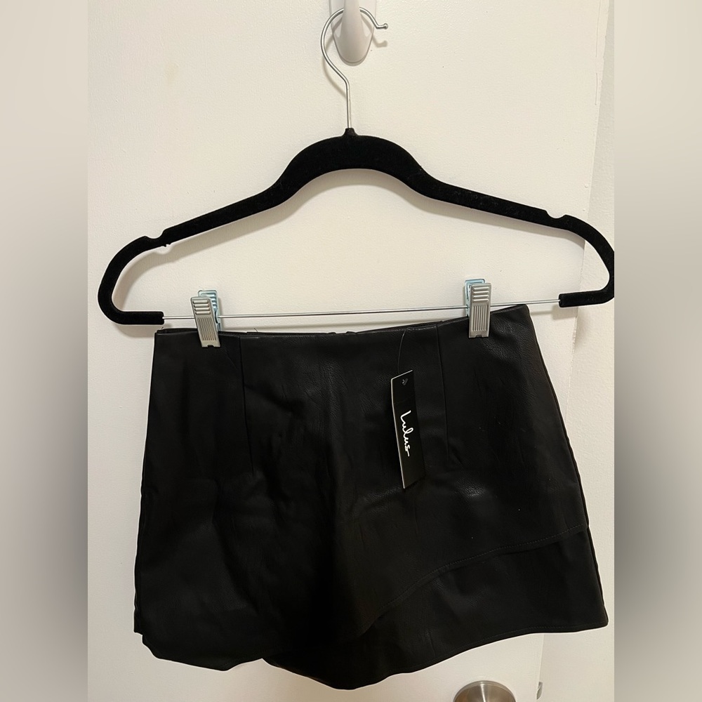 LULUS leather short/skort NWT